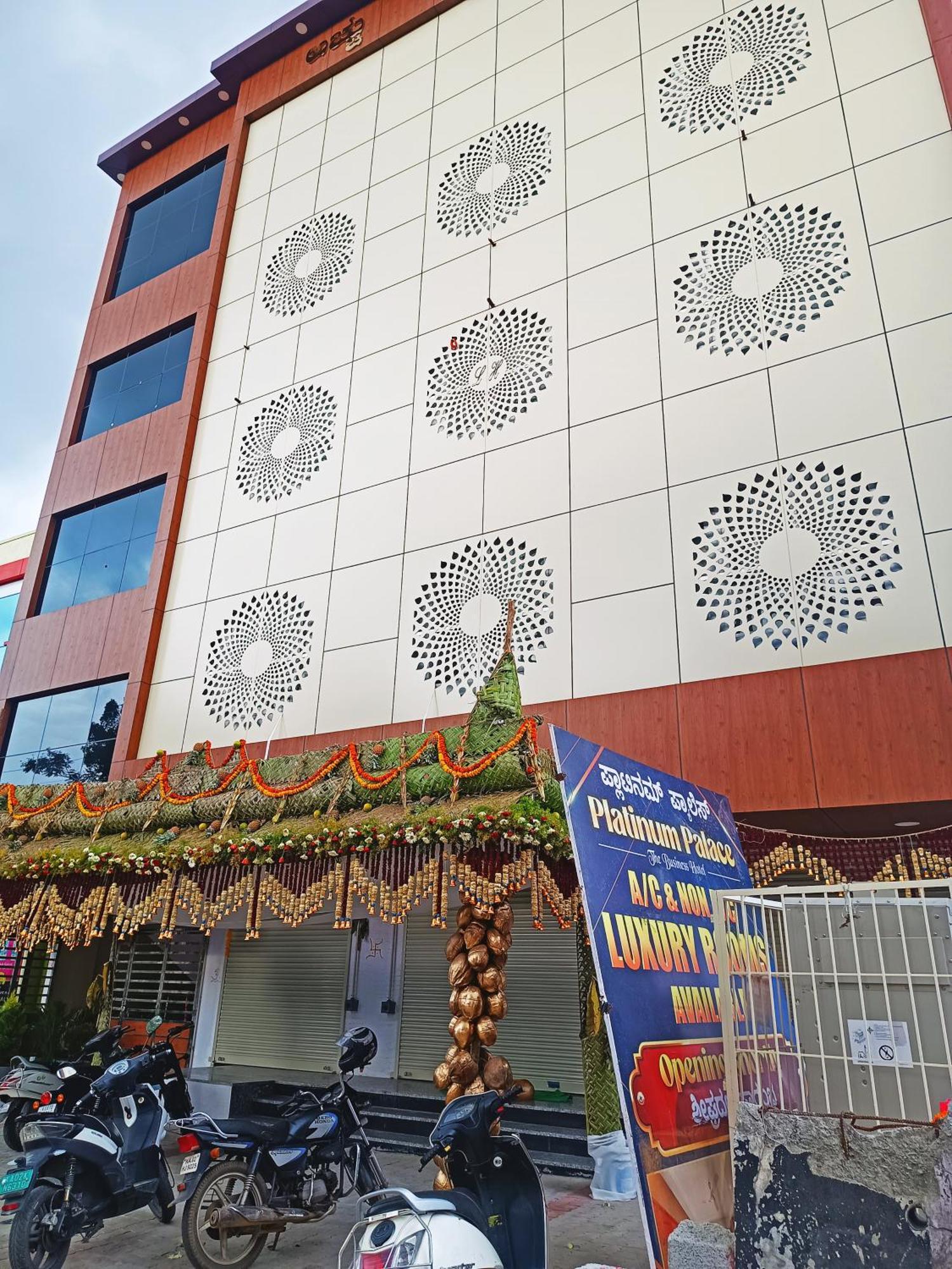 Hotel Achhu Palace 벵갈루루 외부 사진