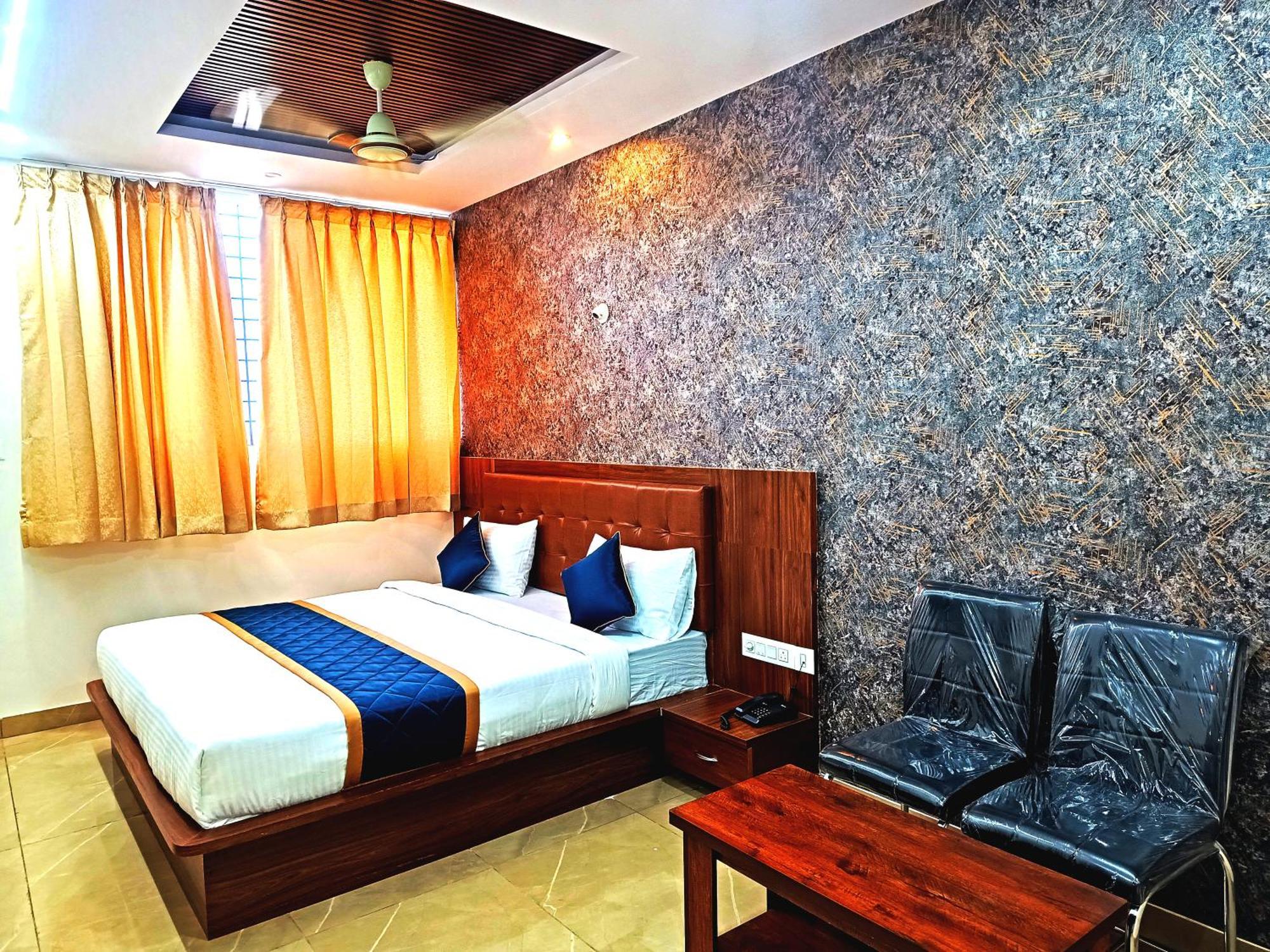 Hotel Achhu Palace 벵갈루루 외부 사진