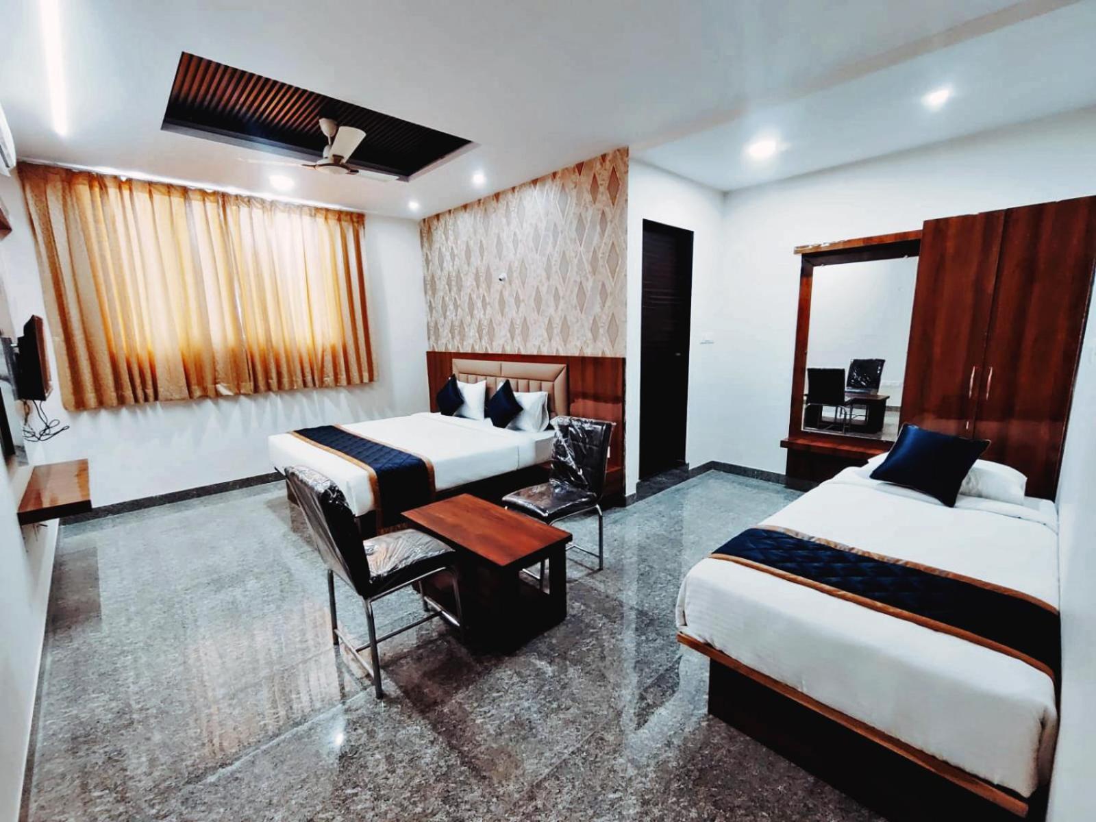 Hotel Achhu Palace 벵갈루루 외부 사진